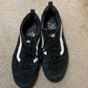 Vans Men's Black and White Sneakers